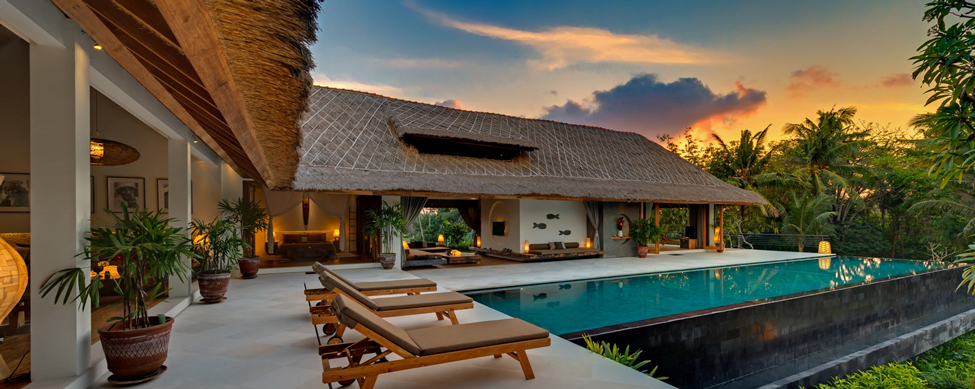 Villa Gueggel Bali Indonesia sunset